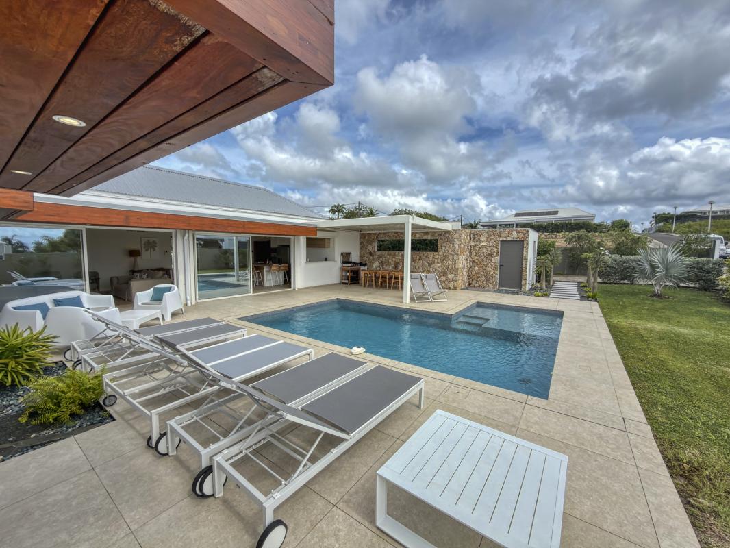 4.Location Villa piscine vue mer St François Guadeloupe_Piscine